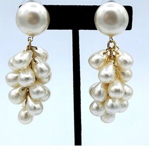 Vintage Faux Pearl Drop Earrings Clip On